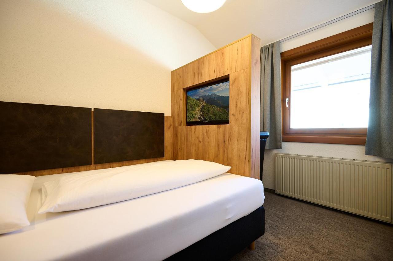 Wallner - Hotel & Wirt Arnoldstein Exteriér fotografie