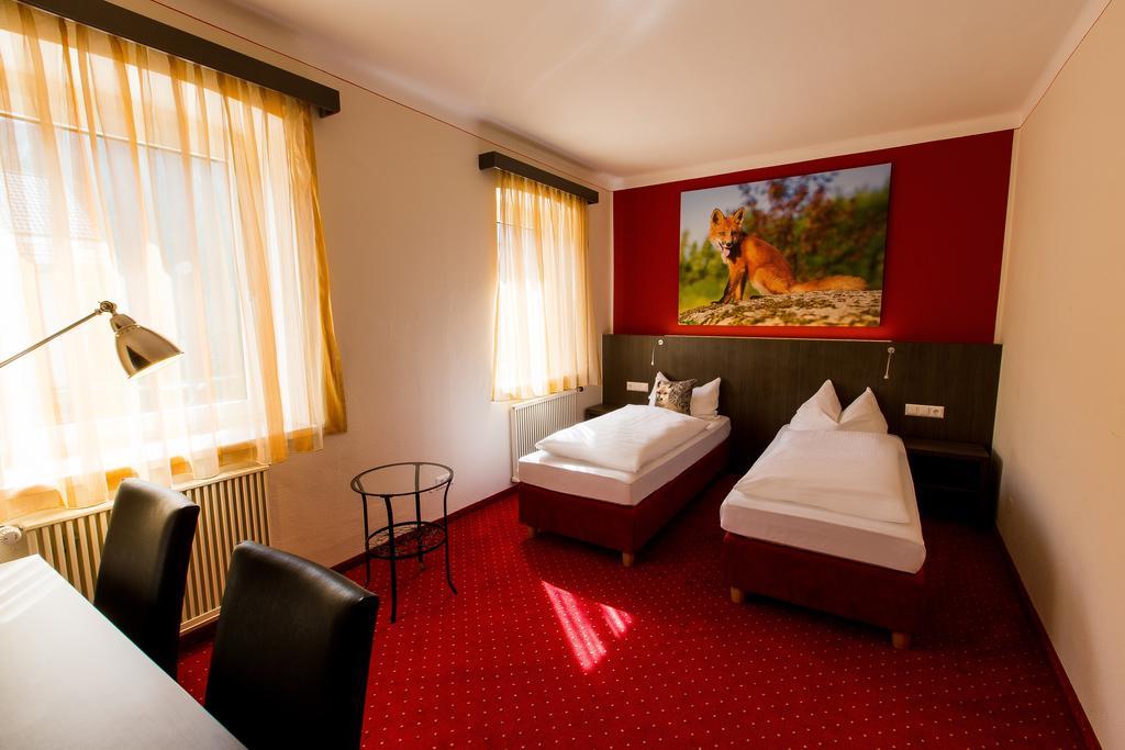 Wallner - Hotel & Wirt Arnoldstein Pokoj fotografie